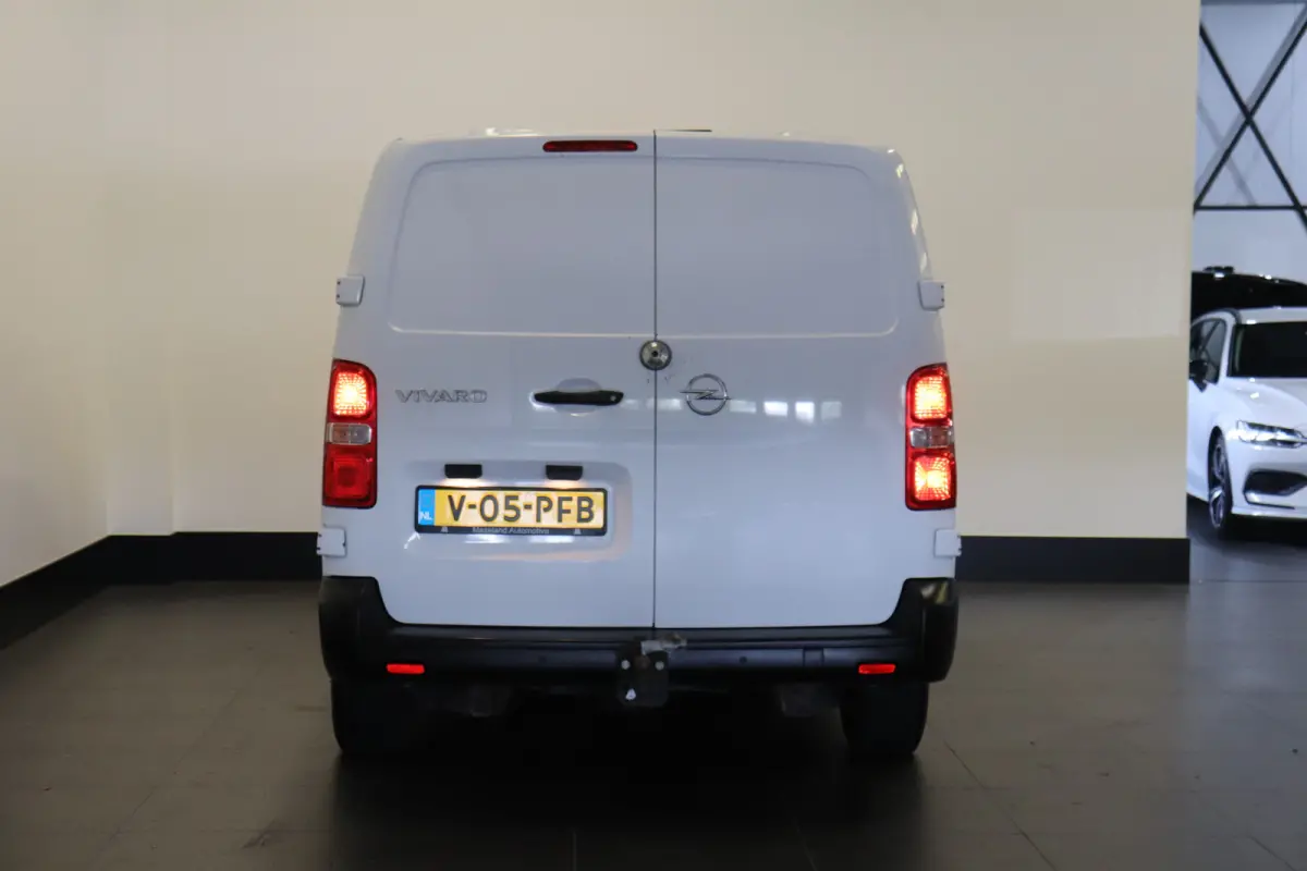 2.0 CDTI 122PK L3 EURO 6 - Airco - Navi - Cruise - €13.950,- Excl.