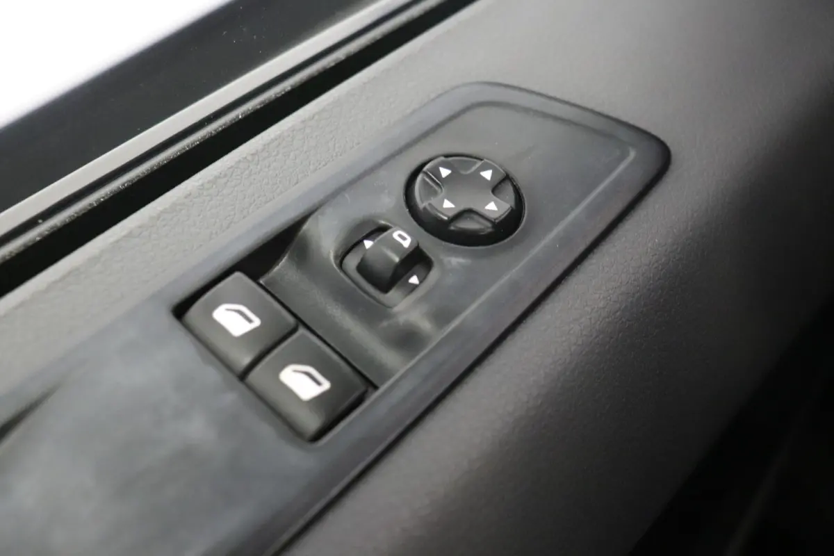 2.0 CDTI 122PK L3 EURO 6 - Airco - Navi - Cruise - €13.950,- Excl.