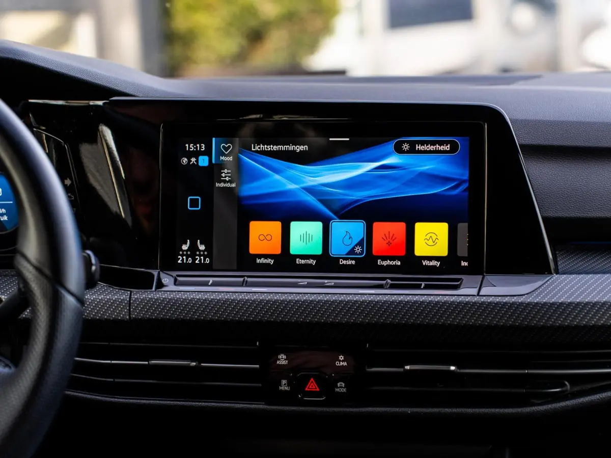 1.5 eTSI R-Line|PANO|CAMERA|ACC|IQ