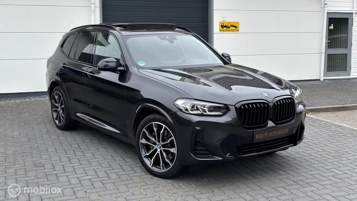 xDrive30e M-Pakket Pano,Leder,Keyless,Camera,20 inch