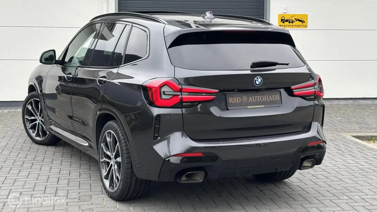 xDrive30e M-Pakket Pano,Leder,Keyless,Camera,20 inch