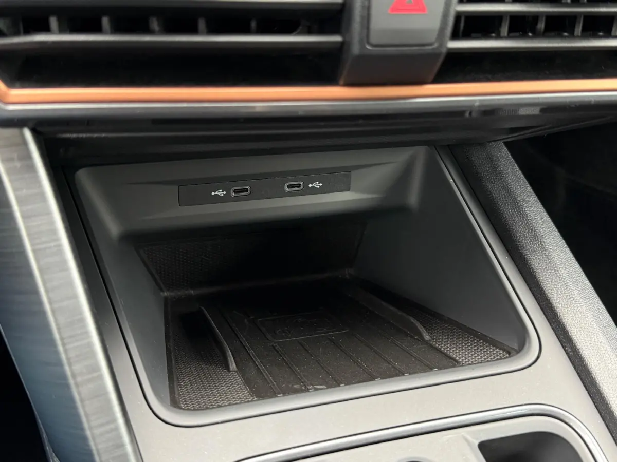 1.4 e-Hybrid VZ CarPlay
