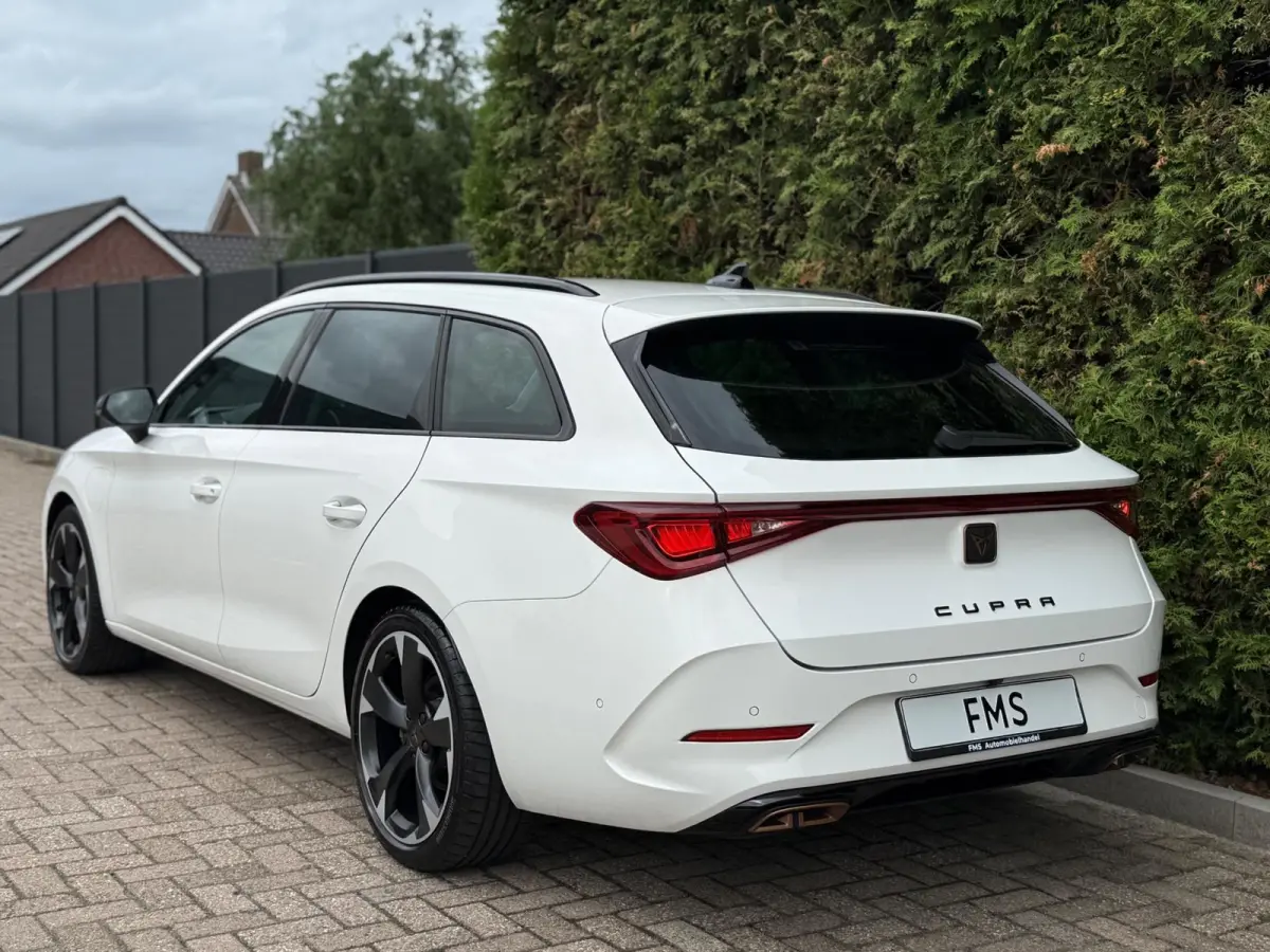 1.4 e-Hybrid VZ CarPlay
