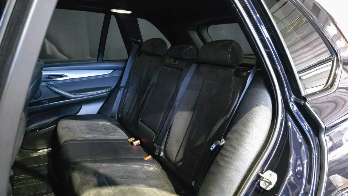 M50d | Panorama | Memory-Seats | Breyton
