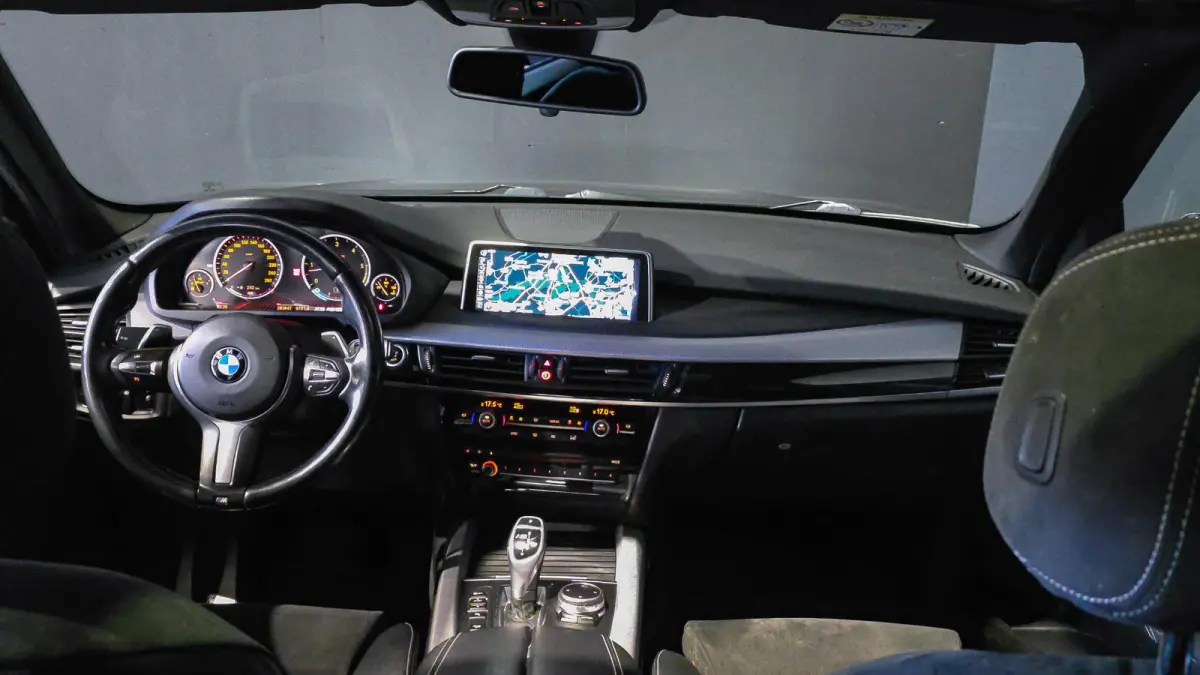 M50d | Panorama | Memory-Seats | Breyton