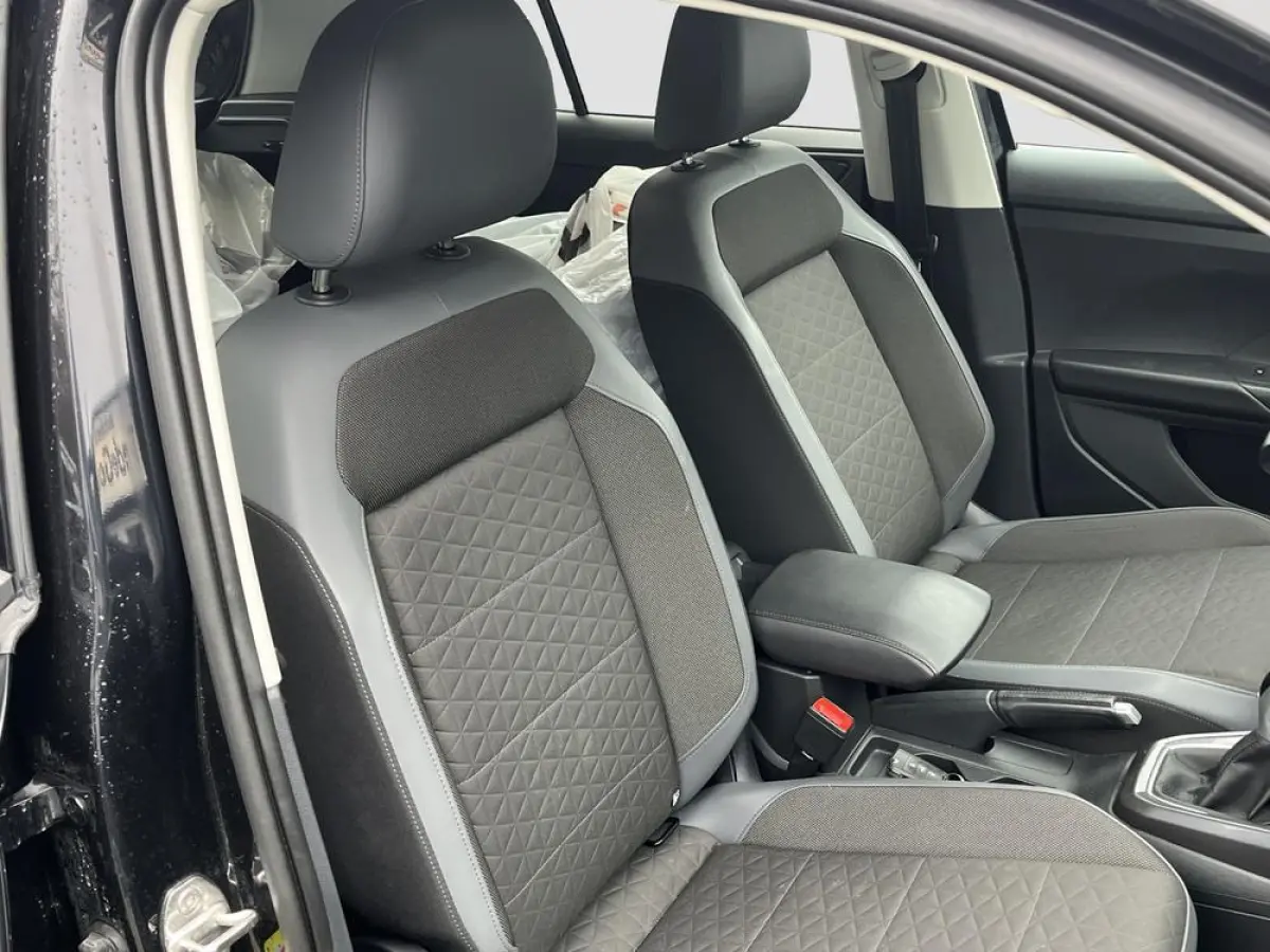 1.5 TSi DSG R-Line | CLIMA | STOELVERW. | DIG DASHBOARD | CAMERA |