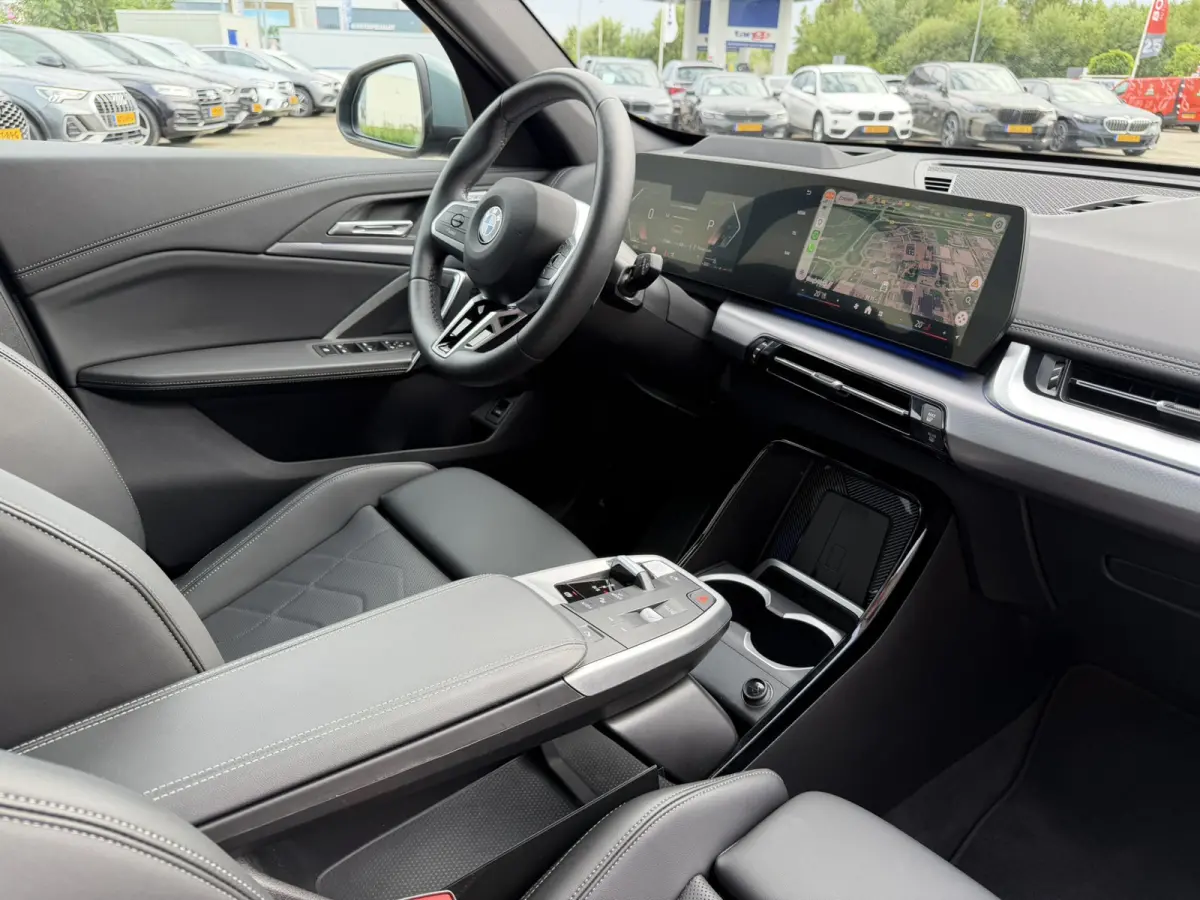xDrive23i M Sport Panoramadak Trekhaak Head-Up Display Leder ACC Stoelverwarming Harman-Kardon Carplay 360 Camera Stuurwielverwarming