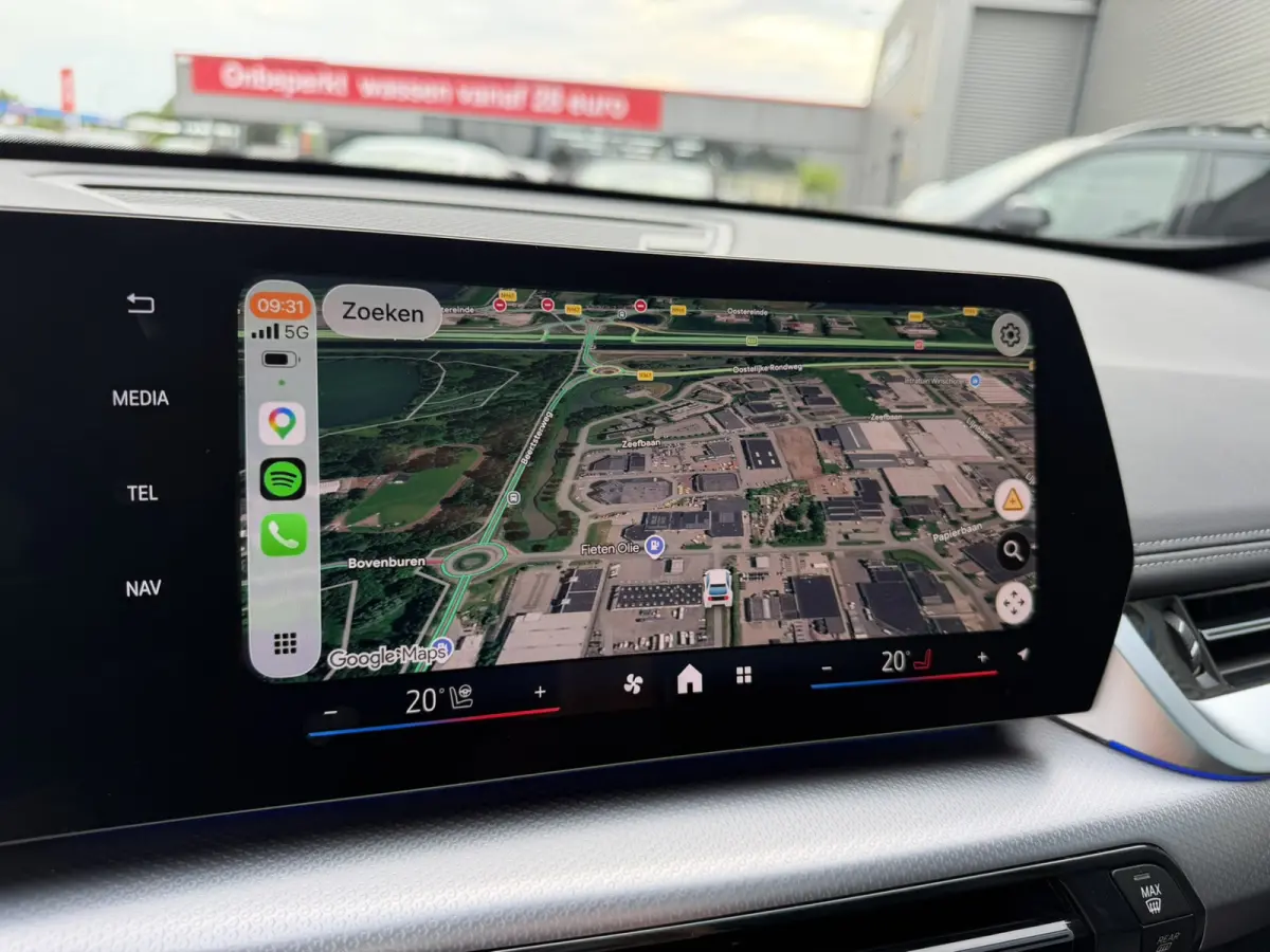 xDrive23i M Sport Panoramadak Trekhaak Head-Up Display Leder ACC Stoelverwarming Harman-Kardon Carplay 360 Camera Stuurwielverwarming