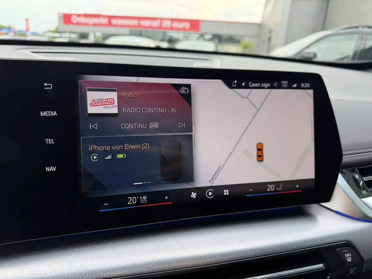 xDrive23i M Sport Panoramadak Trekhaak Head-Up Display Leder ACC Stoelverwarming Harman-Kardon Carplay 360 Camera Stuurwielverwarming