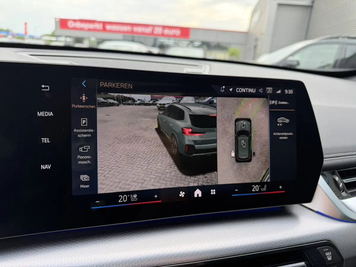 xDrive23i M Sport Panoramadak Trekhaak Head-Up Display Leder ACC Stoelverwarming Harman-Kardon Carplay 360 Camera Stuurwielverwarming