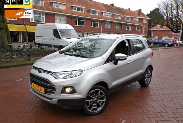 1.0 EcoBoost Titanium CAMERA NAVI CRUISECONT STOELVERWARMING