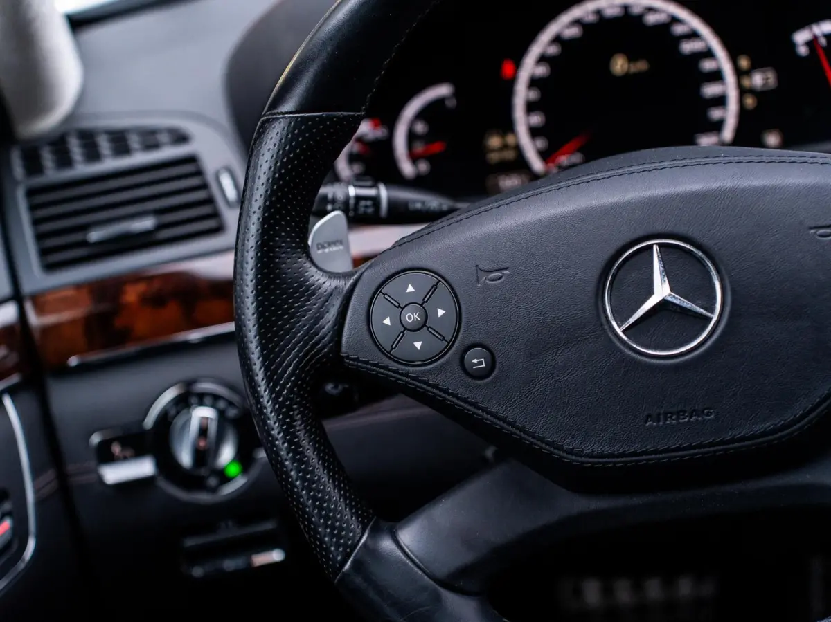 AMG S63 Lang|PANO|MASSAGE|NIGHT-VISION|H&K