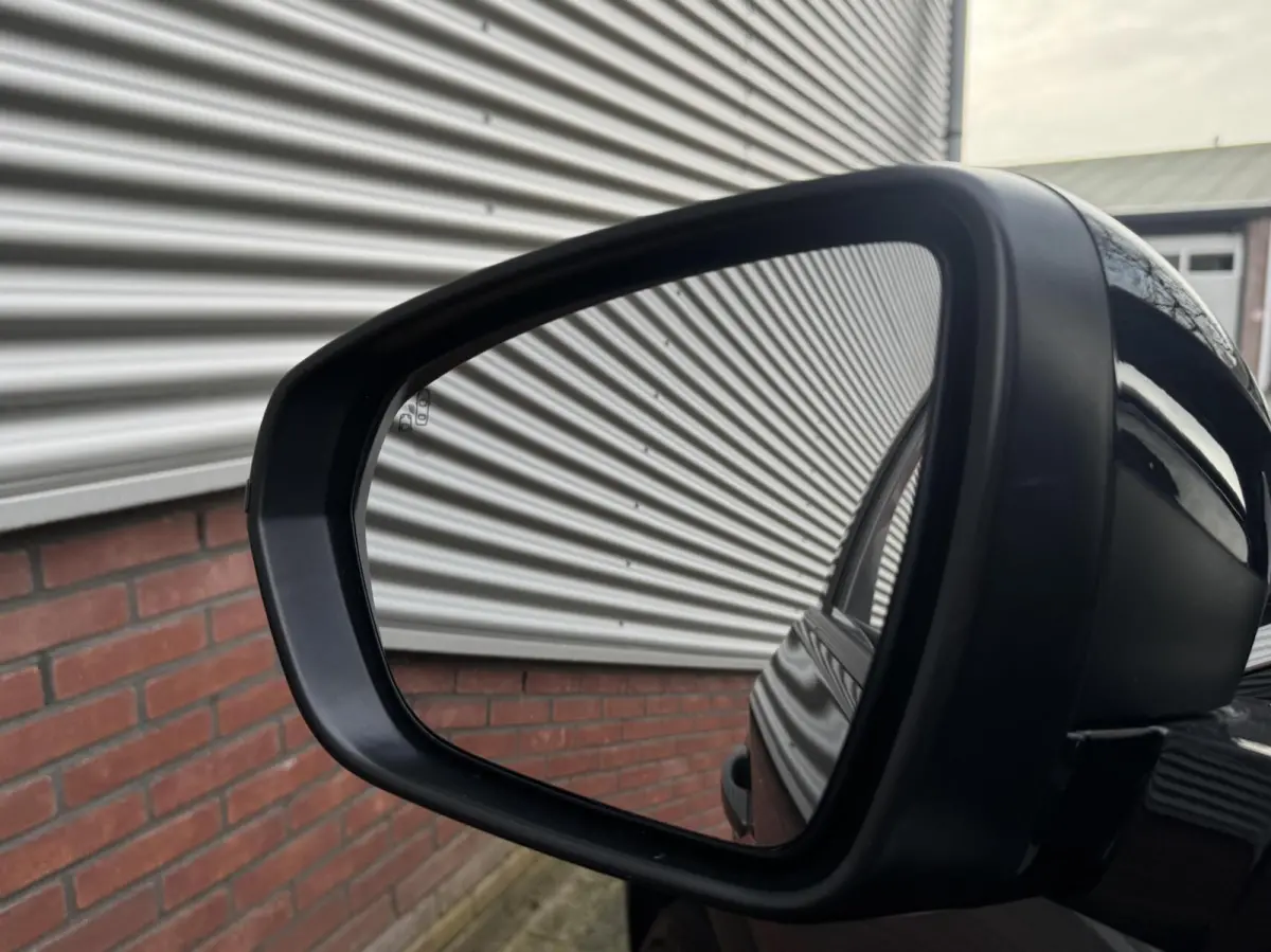 1.6 Turbo Hybrid4 244 PK Business Executive|SOH 99%!|Leer|Elek.Stoel|Camera|Keyless|Stoelverwaming/ventilatie|Carplay|Cruise|