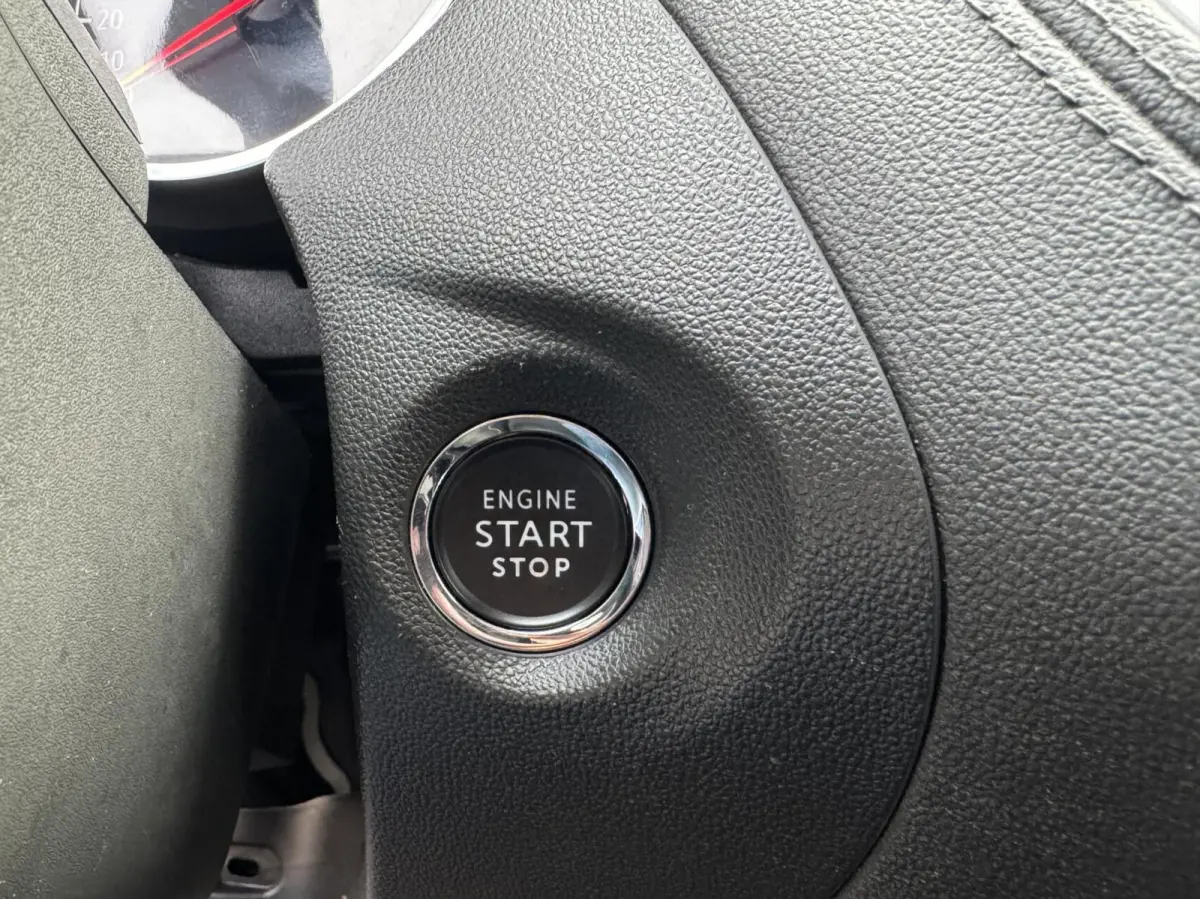 1.6 Turbo Hybrid4 244 PK Business Executive|SOH 99%!|Leer|Elek.Stoel|Camera|Keyless|Stoelverwaming/ventilatie|Carplay|Cruise|