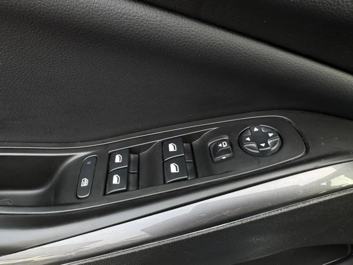 1.6 Turbo Hybrid4 244 PK Business Executive|SOH 99%!|Leer|Elek.Stoel|Camera|Keyless|Stoelverwaming/ventilatie|Carplay|Cruise|