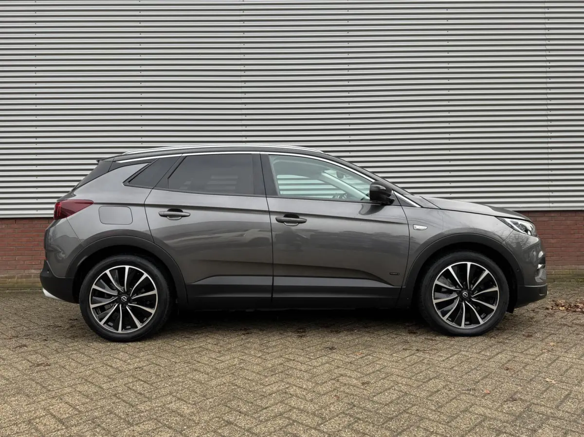 1.6 Turbo Hybrid4 244 PK Business Executive|SOH 99%!|Leer|Elek.Stoel|Camera|Keyless|Stoelverwaming/ventilatie|Carplay|Cruise|