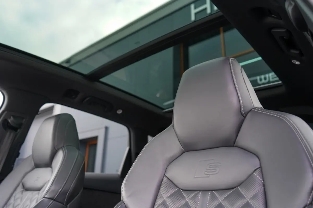 55 TFSI e Quattro | RS Zetels | Pano | B&O | Adap. Cruise | 360