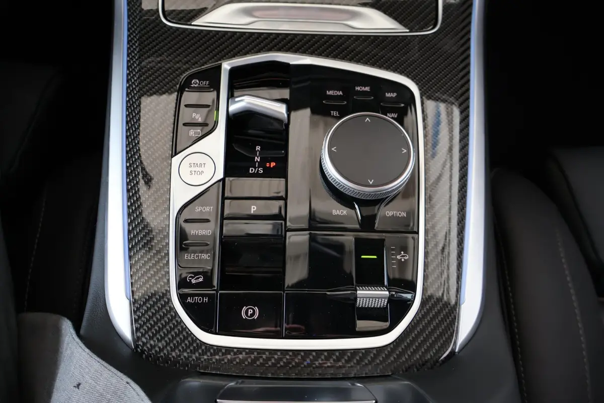 xDrive50e | SOH 100% |M Sport Pro | Driving Assistant Professional | Innovation Pack | Lederen Bekleding Merino