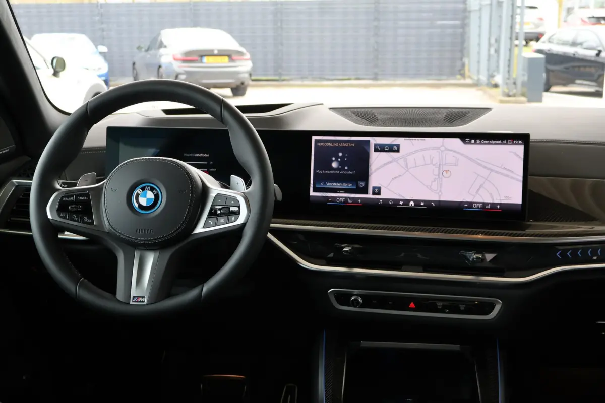 xDrive50e | SOH 100% |M Sport Pro | Driving Assistant Professional | Innovation Pack | Lederen Bekleding Merino