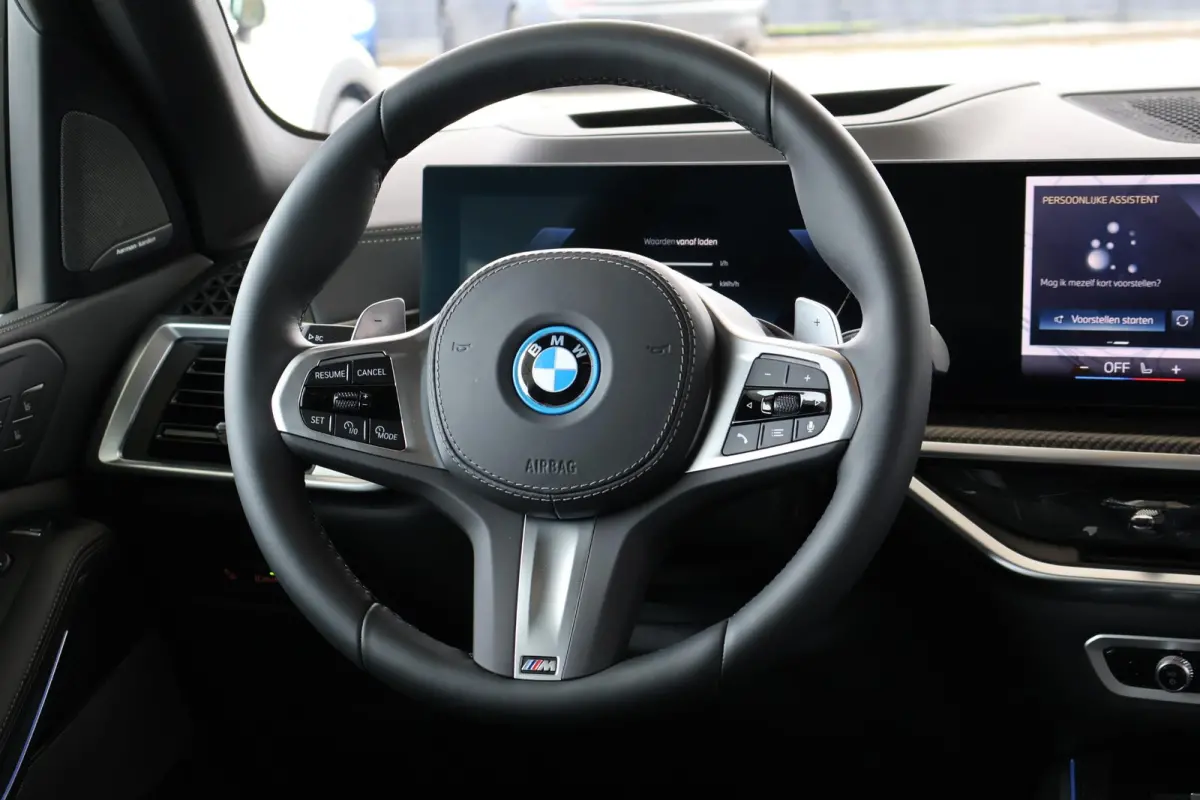 xDrive50e | SOH 100% |M Sport Pro | Driving Assistant Professional | Innovation Pack | Lederen Bekleding Merino