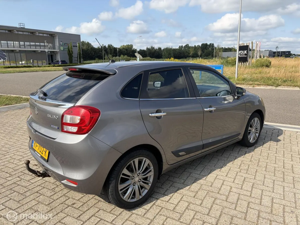1.2 Smart Hybrid High Executive
