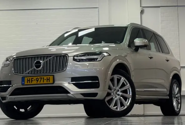 2.0 T8 SOH 89% Inscription Luxury-Line Intellisafe Pro Line Parkeer pakket