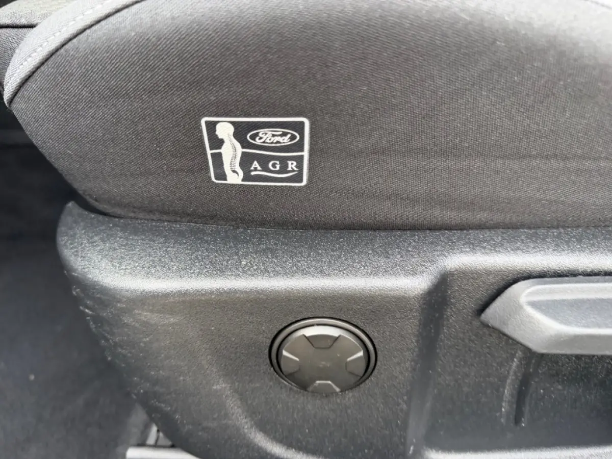 1.0 EB TREND EDITION BUSINESS NAVI AIRCO PDC