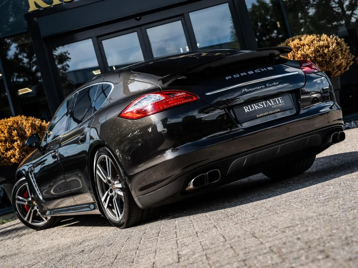 4.8 Turbo|PANO|SPORT CHRONO|BOSE|CAMERA|20'