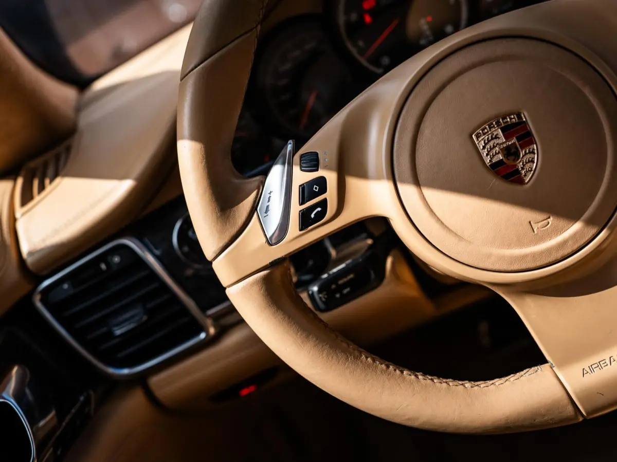 4.8 Turbo|PANO|SPORT CHRONO|BOSE|CAMERA|20'
