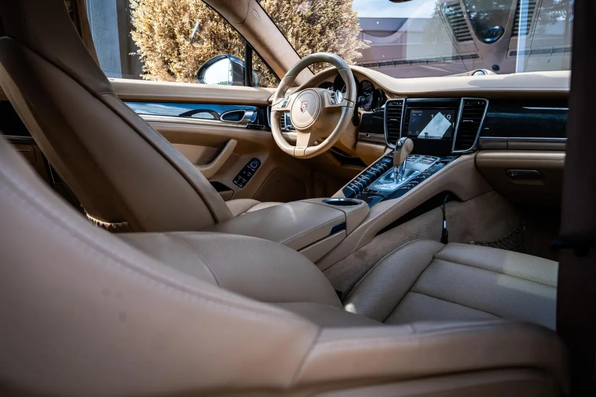 4.8 Turbo|PANO|SPORT CHRONO|BOSE|CAMERA|20'