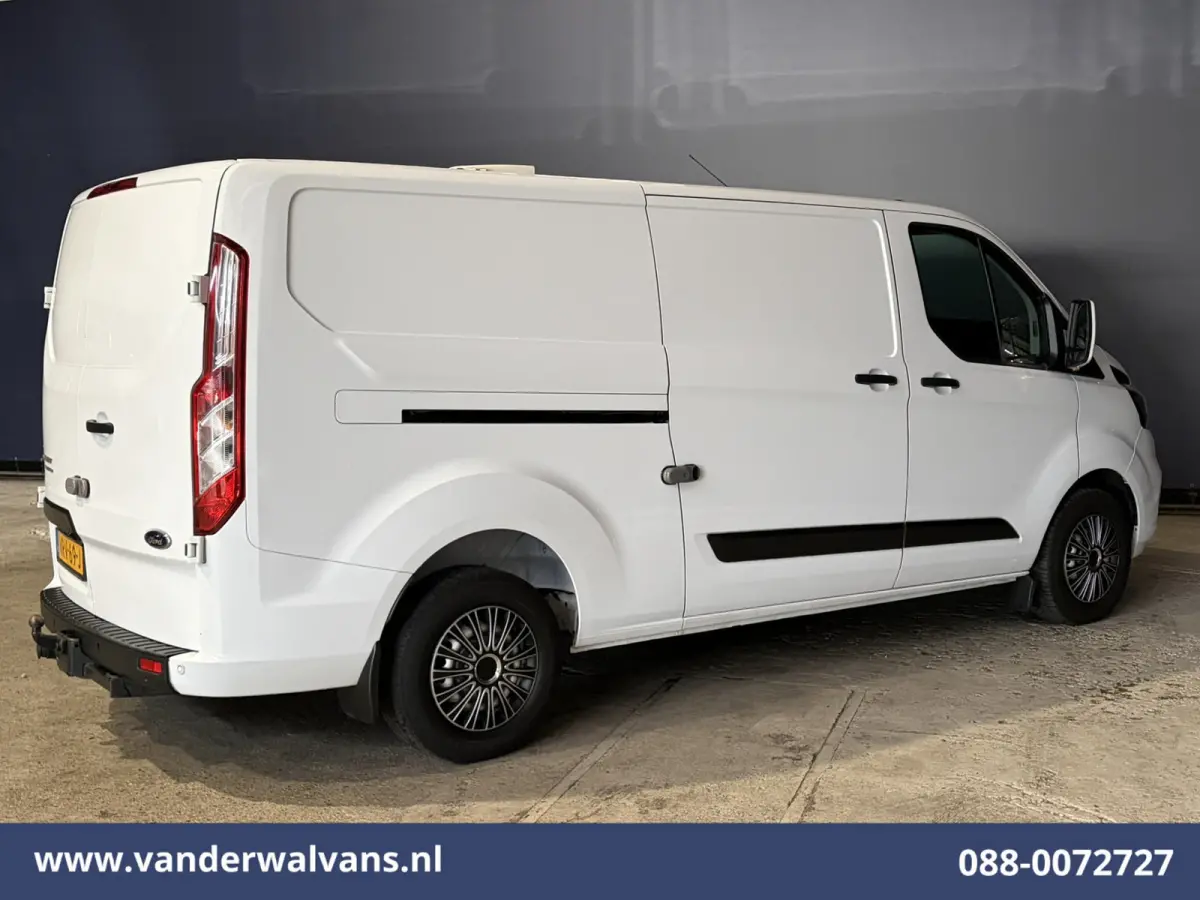 2.0 TDCI 130pk L2H1 Euro6 Airco | Camera | Apple Carplay | LED | Cruisecontrol | 2800kg Trekhaak Android Auto, Stoelverwarming, Verwarmde voorruit, Parkeersensoren