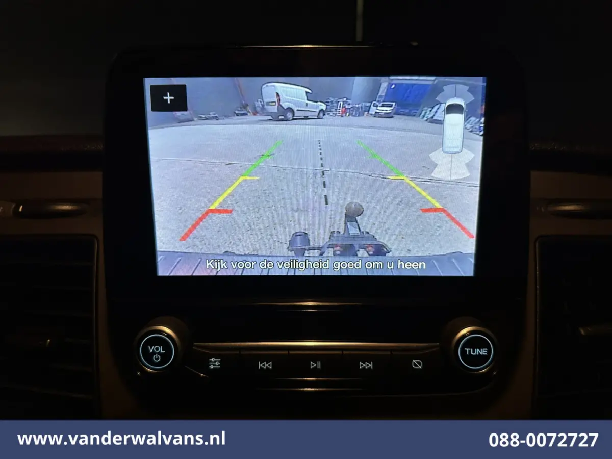 2.0 TDCI 130pk L2H1 Euro6 Airco | Camera | Apple Carplay | LED | Cruisecontrol | 2800kg Trekhaak Android Auto, Stoelverwarming, Verwarmde voorruit, Parkeersensoren