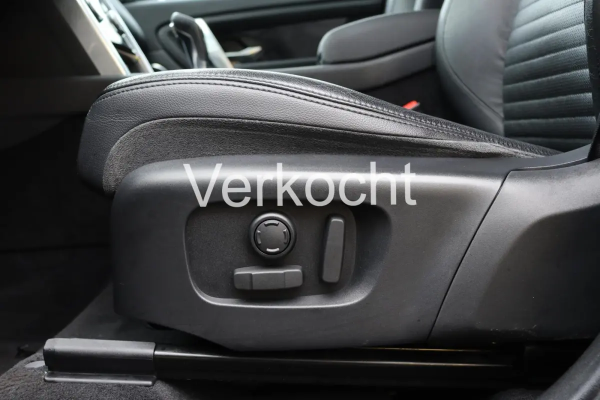 2.0 D150 l AUTOMAAT l FULL OPTION l LEDER l CAMERA