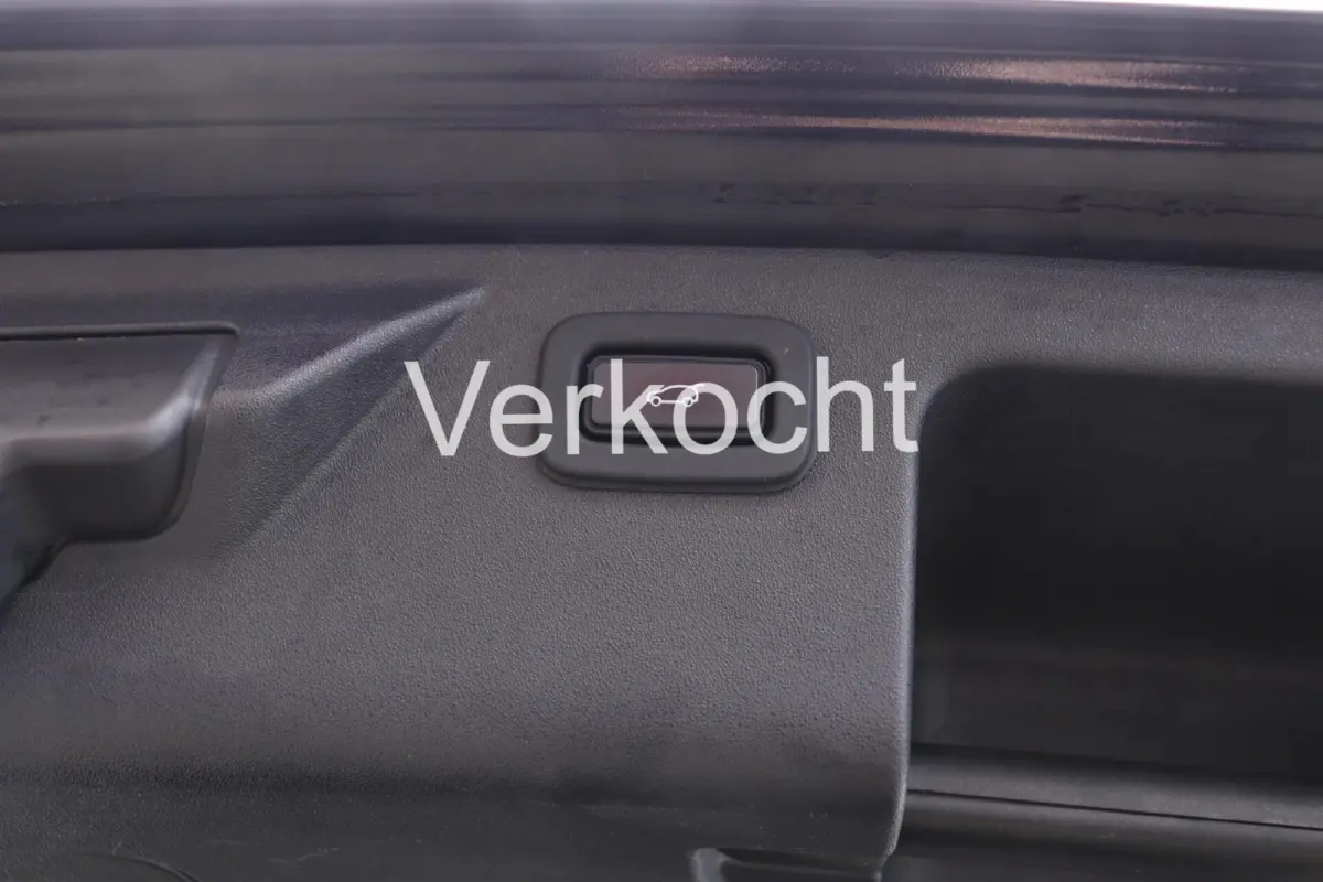 2.0 D150 l AUTOMAAT l FULL OPTION l LEDER l CAMERA