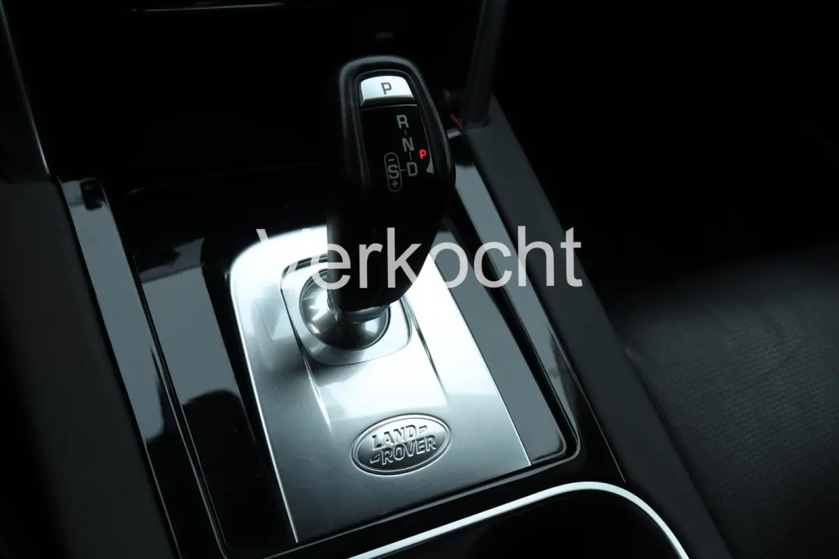 2.0 D150 l AUTOMAAT l FULL OPTION l LEDER l CAMERA