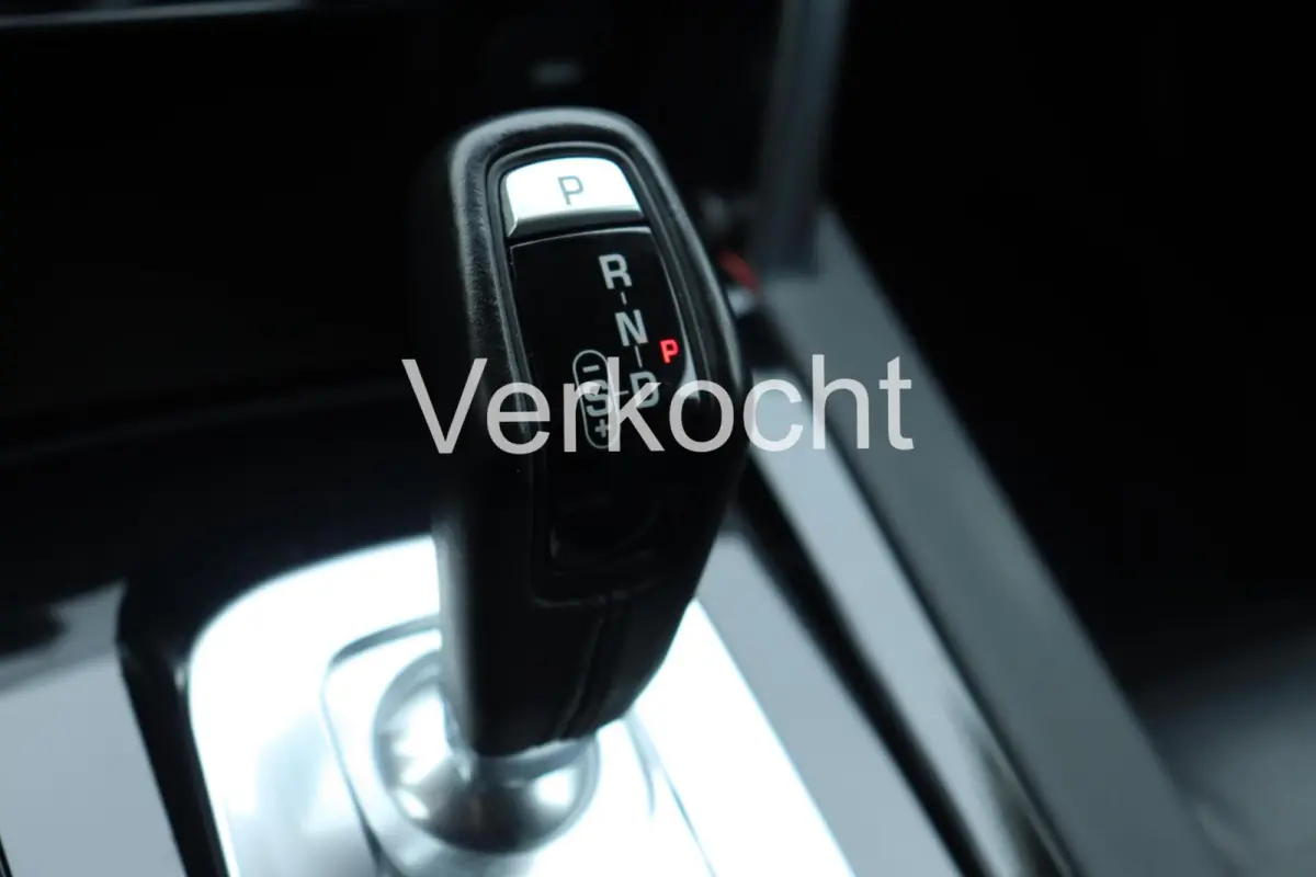2.0 D150 l AUTOMAAT l FULL OPTION l LEDER l CAMERA