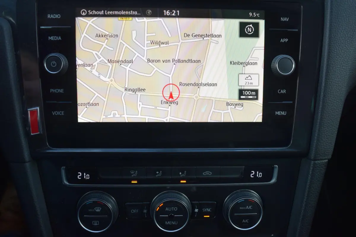 1.5 TSI Comfortline. Apple Carplay, Navigatie, Adaptieve Cruise Control, Stoelverwarming, Climat Control