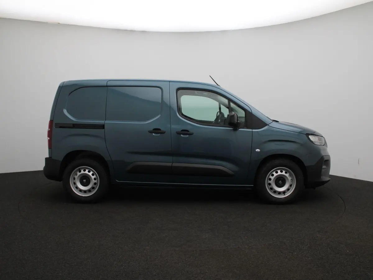 136 L1 50 kWh | Tot 8 jaar garantie | Betimmering | Navi | Camera