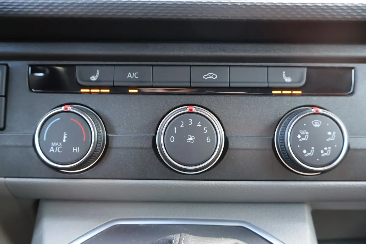 2.0 TDI 204pk L2 H1 DC Bulli Automaat Leer