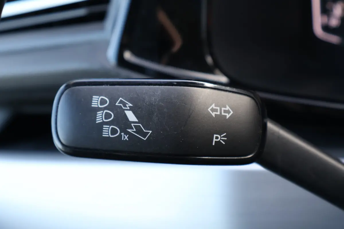 2.0 TDI 204pk L2 H1 DC Bulli Automaat Leer