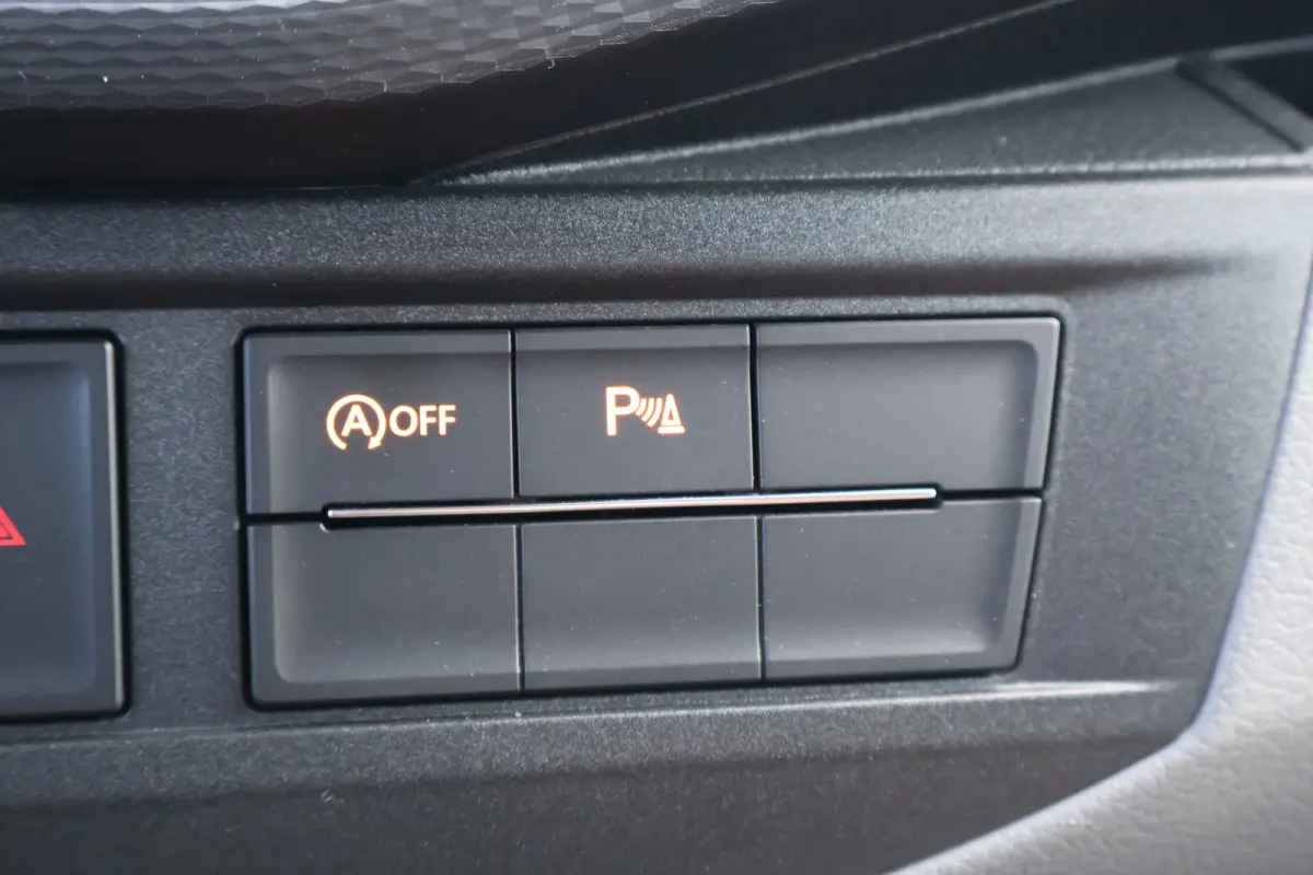 2.0 TDI 204pk L2 H1 DC Bulli Automaat Leer