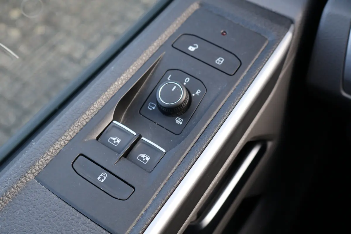 2.0 TDI 204pk L2 H1 DC Bulli Automaat Leer