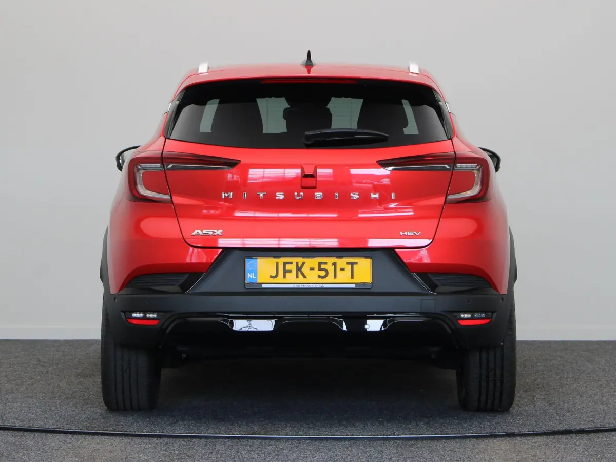 1.8 HEV AT Intense+ | Adaptive cruise control | Verwarmbaar voorruit | 18" lichtmetalen velgen |