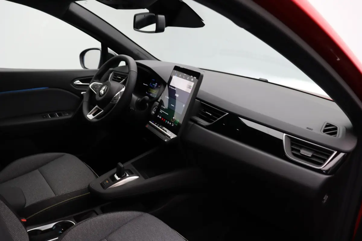 1.8 HEV AT Intense+ | Adaptive cruise control | Verwarmbaar voorruit | 18" lichtmetalen velgen |