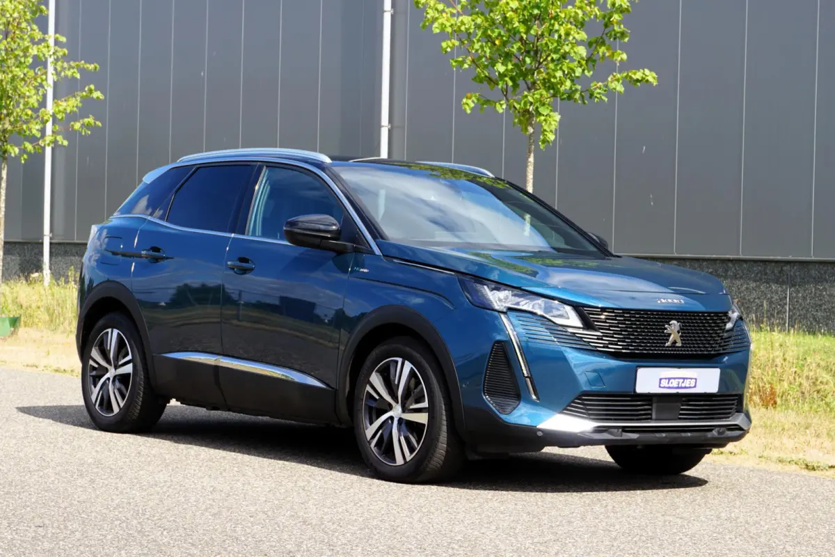 1.6 HYbrid 225 GT |Camera |Adaptive Cruise |Navi |Carplay |Full LED verlichting |LM-velgen |Climate control |Dakrails |Mooie auto |1e eigenaar