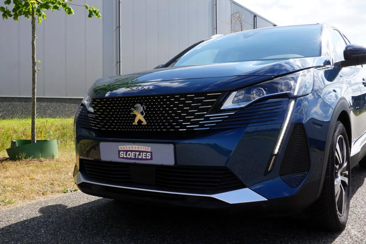 1.6 HYbrid 225 GT |Camera |Adaptive Cruise |Navi |Carplay |Full LED verlichting |LM-velgen |Climate control |Dakrails |Mooie auto |1e eigenaar