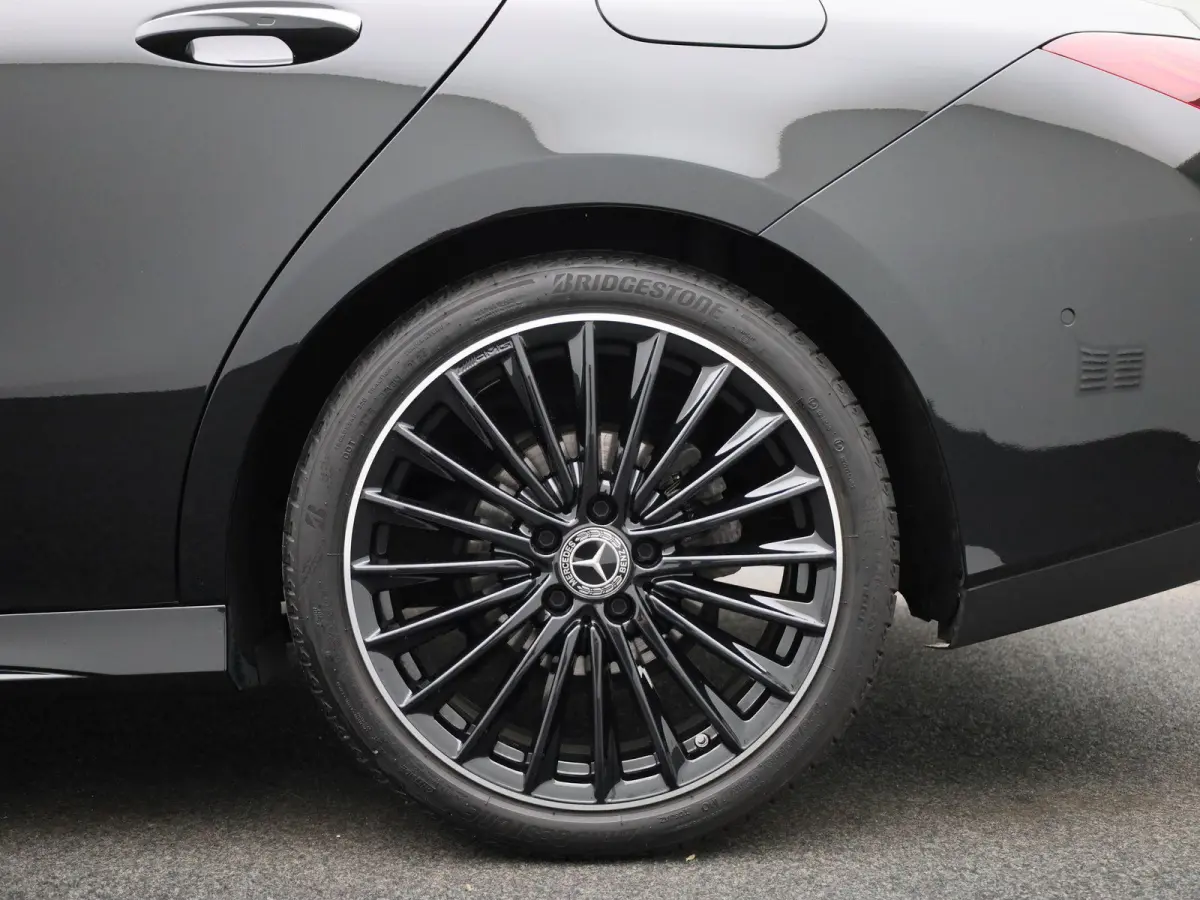 180 Star Edition AMG Line