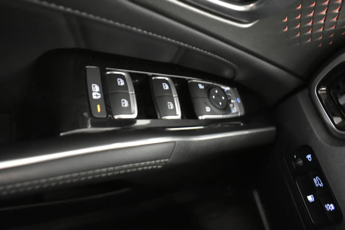 1.6 T-GDI PHEV 4WD 7 Pers Trekh Panodak Vol Leder