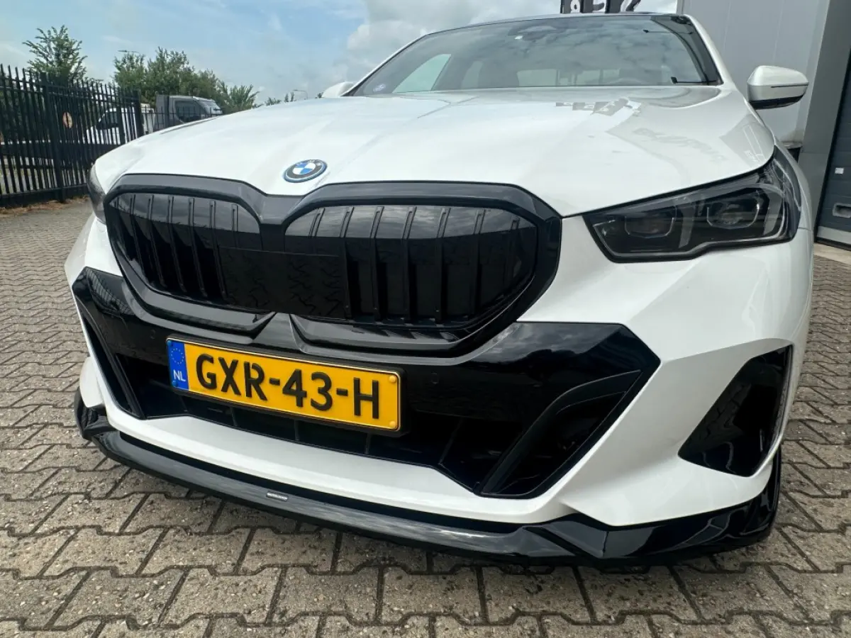 530e X-drive M-Sport bj2024 *Leer *Laser *NL auto *Cruise