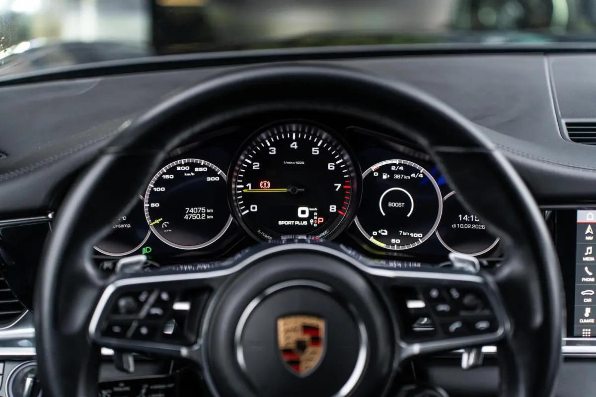 2.9 4 E-Hybrid|BOSE|CHRONO|MEMORY|360°|20''